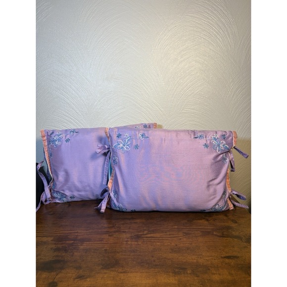 Pottery Barn Other - Pottery Barn Kids‎ Throw Pillows Set Of 2 Purple Pink Floral Design Bedroom